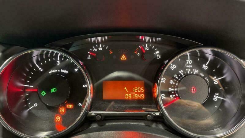 2013 Peugeot 3008 1.6 HDi Active 5dr SUV Diesel Manual