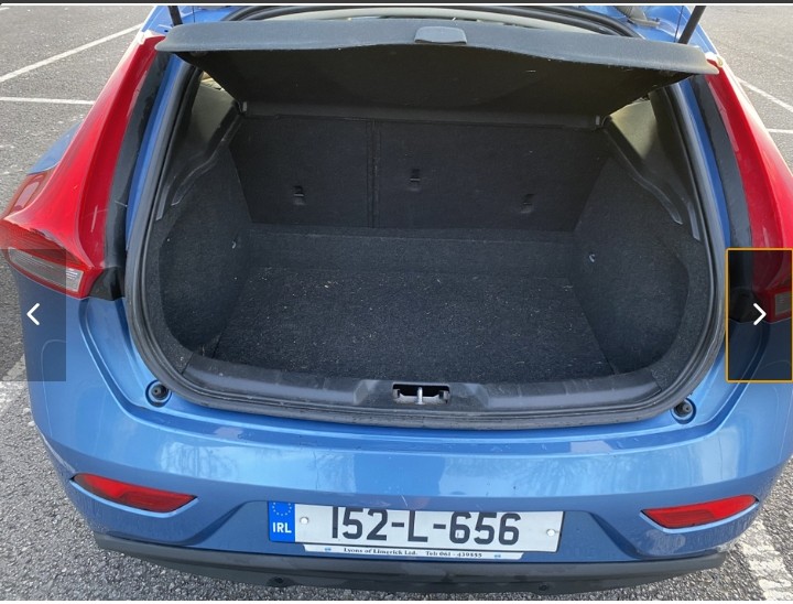 VOLVO V40 D2 SE 5DR.2015