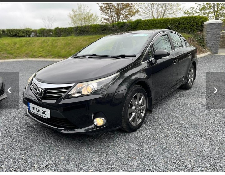 TOYOTA Avensis 2.0 D-4D AURA .2013